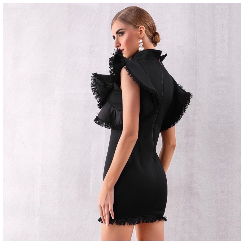 🛍 The Lara Ruffle Scuba Fabric Dress - Picture 3 of 11